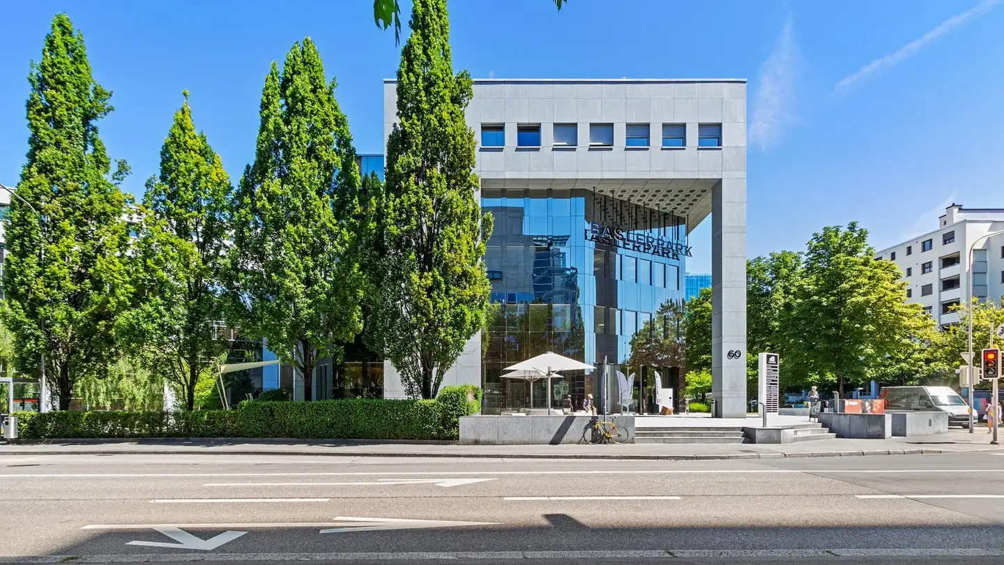 Office space for rent - Baslerstrasse 60, 8048 Zürich