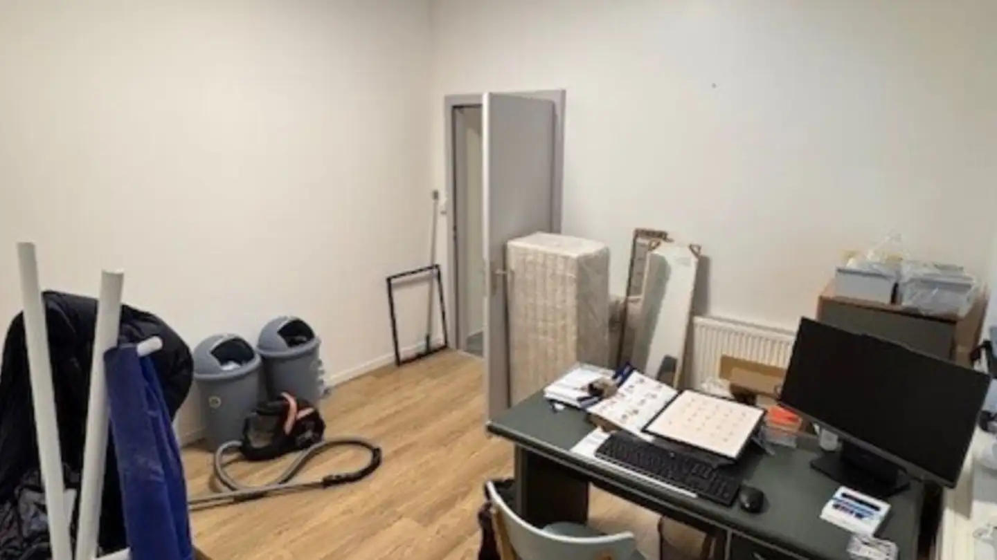 Bureau à louer - Rue de l'Industrie 19, 1450 Ste-Croix - Photo 4