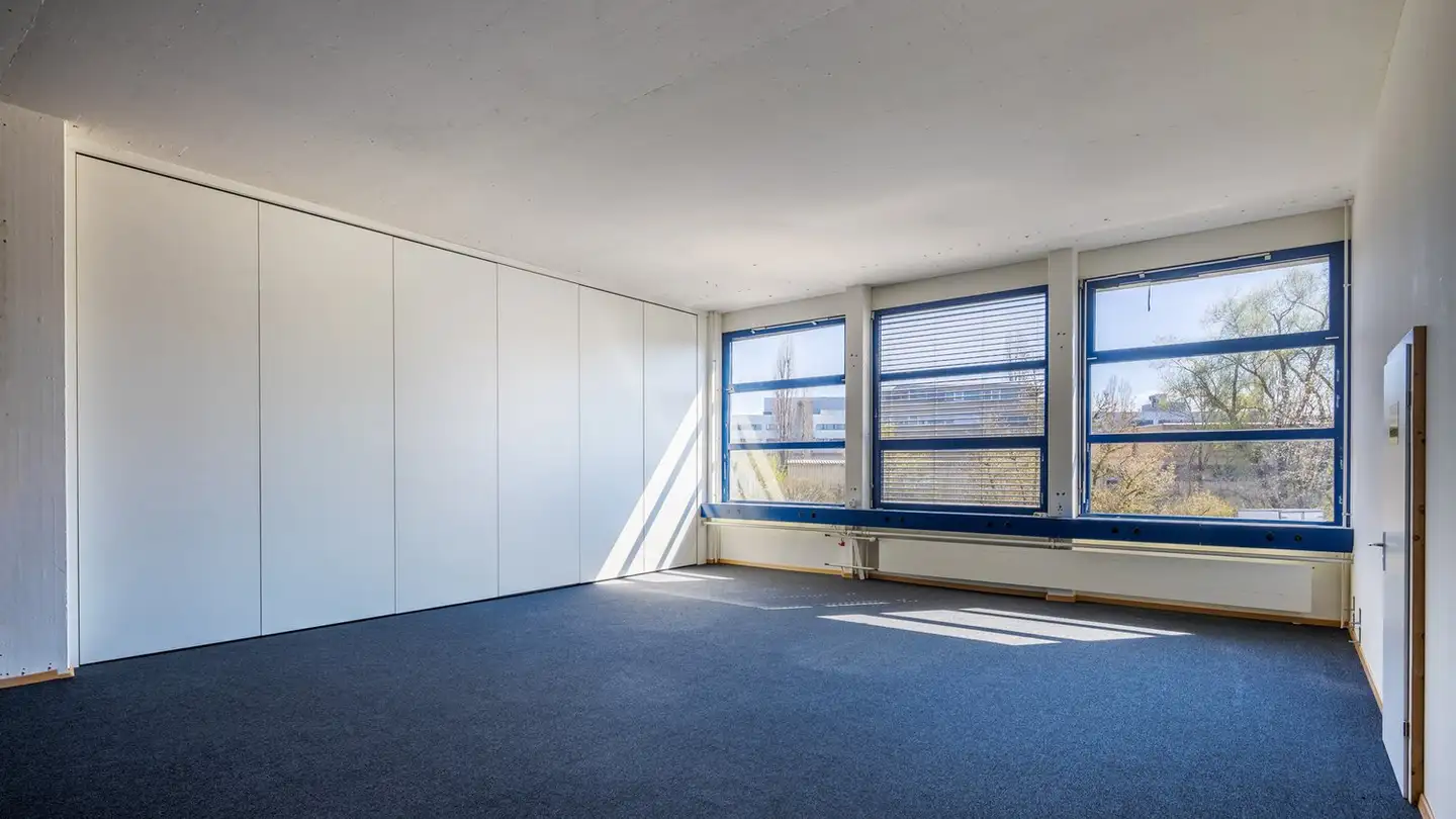 Commercial à louer - Lerzenstrasse 8, 8953 Dietikon - Photo 3