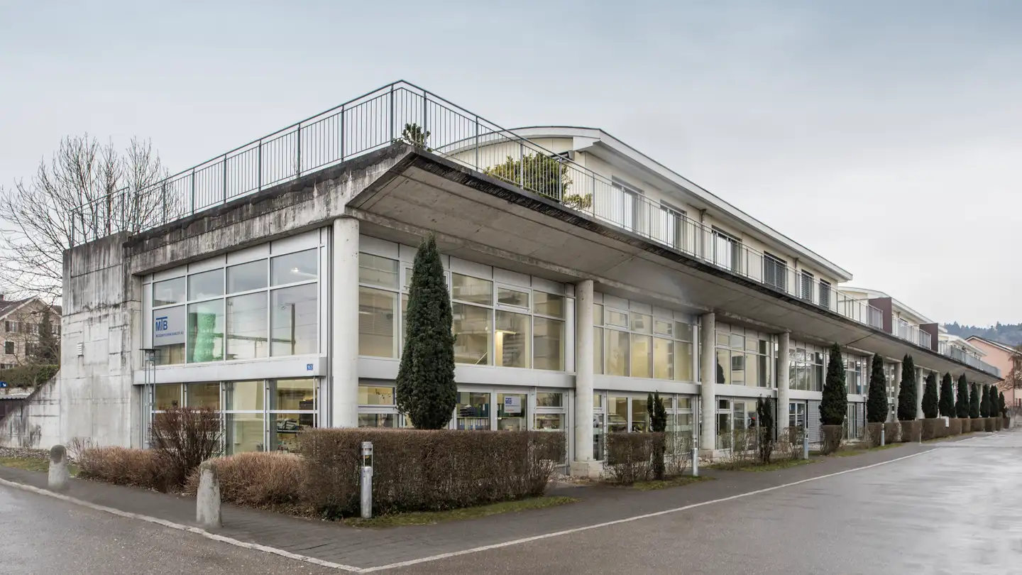Gewerbe mieten - Schulstrasse 147, 8105 Regensdorf