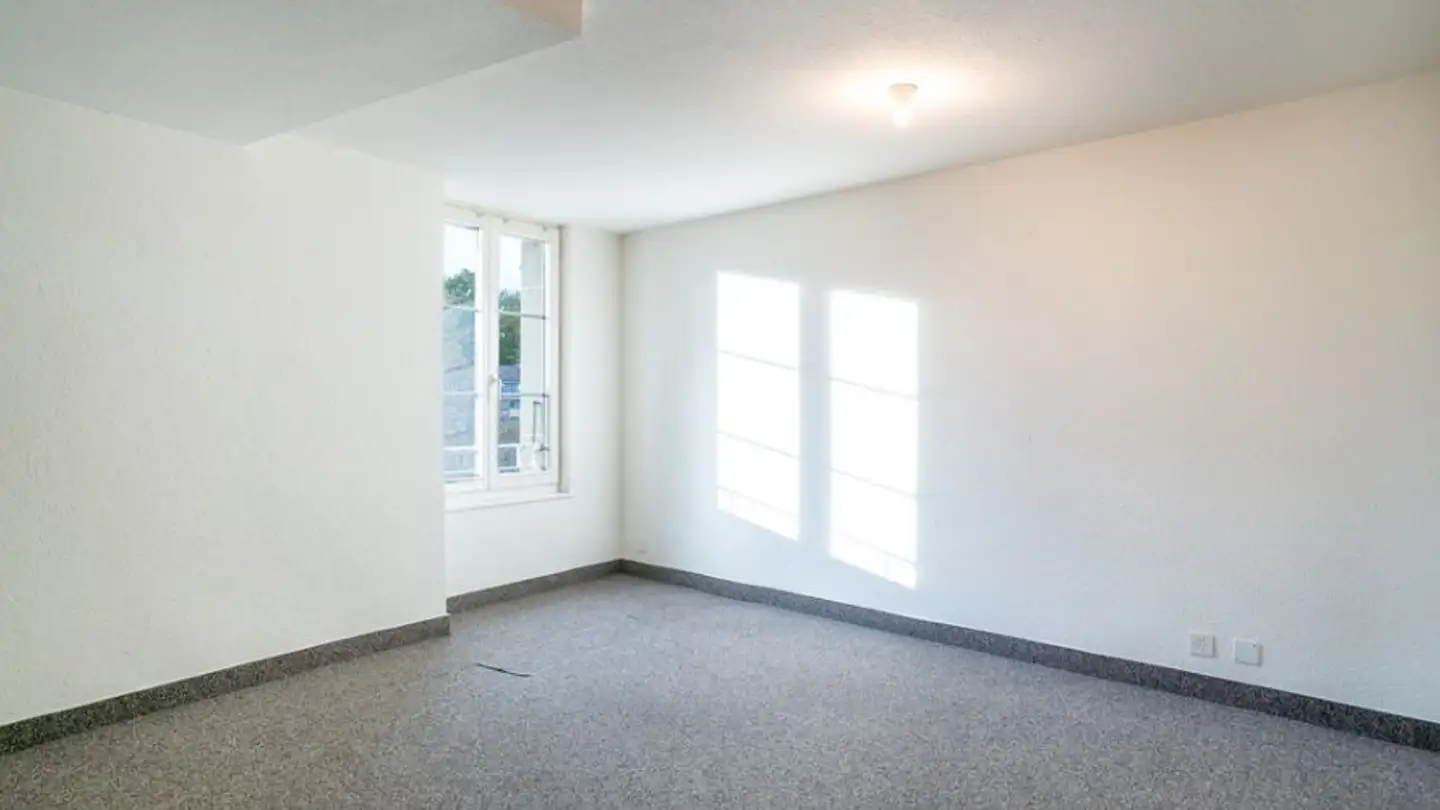Office space for rent - Avenue de l'Université 24, 1005 Lausanne - Photo 3