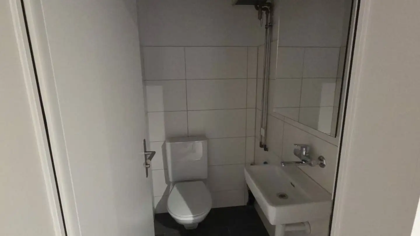 Magasin à louer - Bahnhofplatz 4, 3110 Münsingen - Photo 3