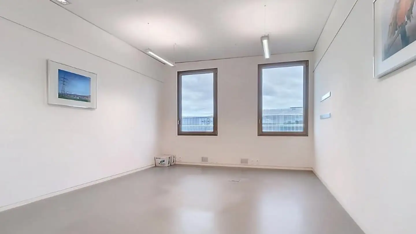 Commercial for rent - Zone Artisanale La Pièce 9, 1180 Rolle - Photo 4