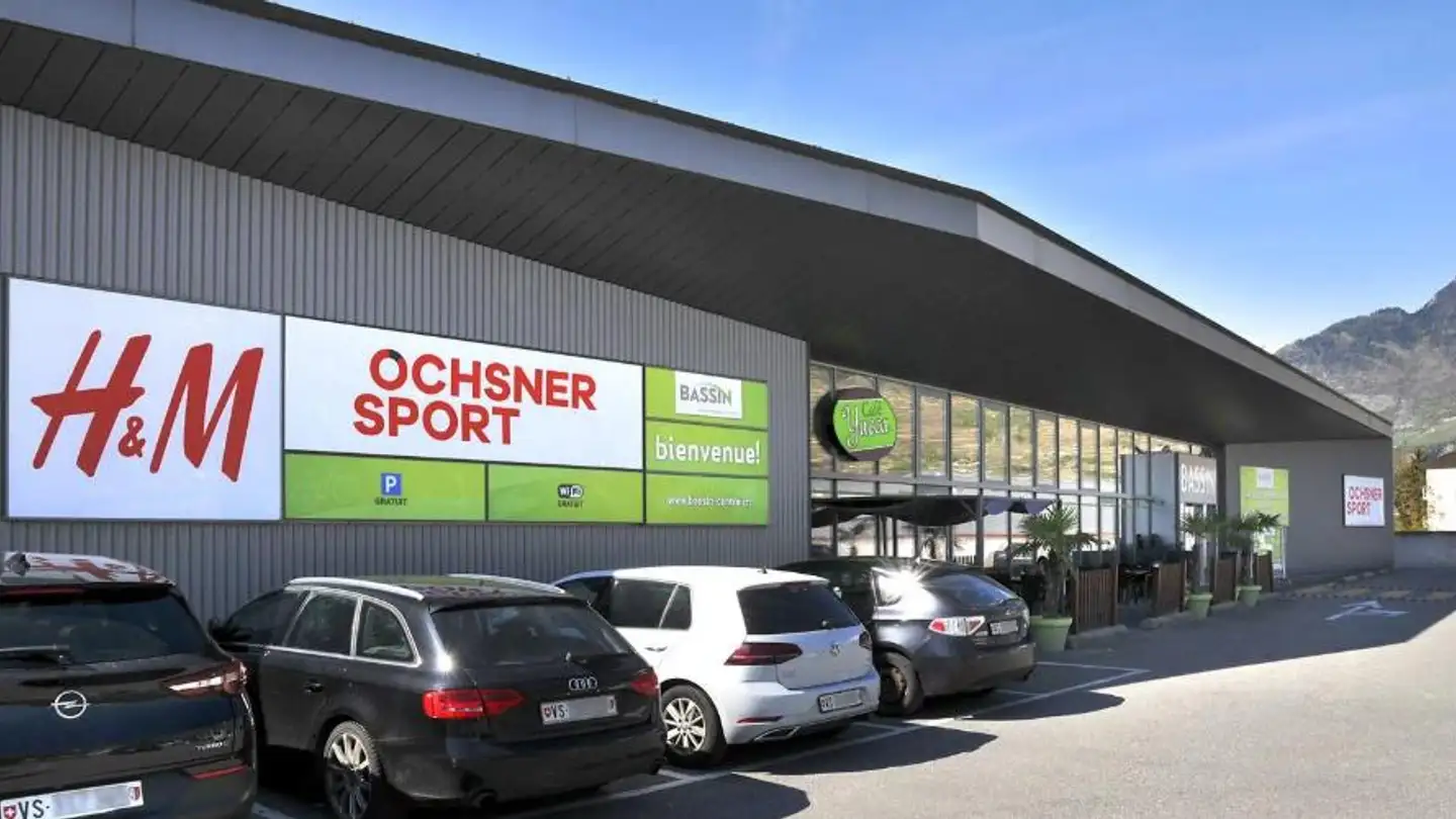 Shop for rent - Route Cantonale 4, 1964 Conthey
