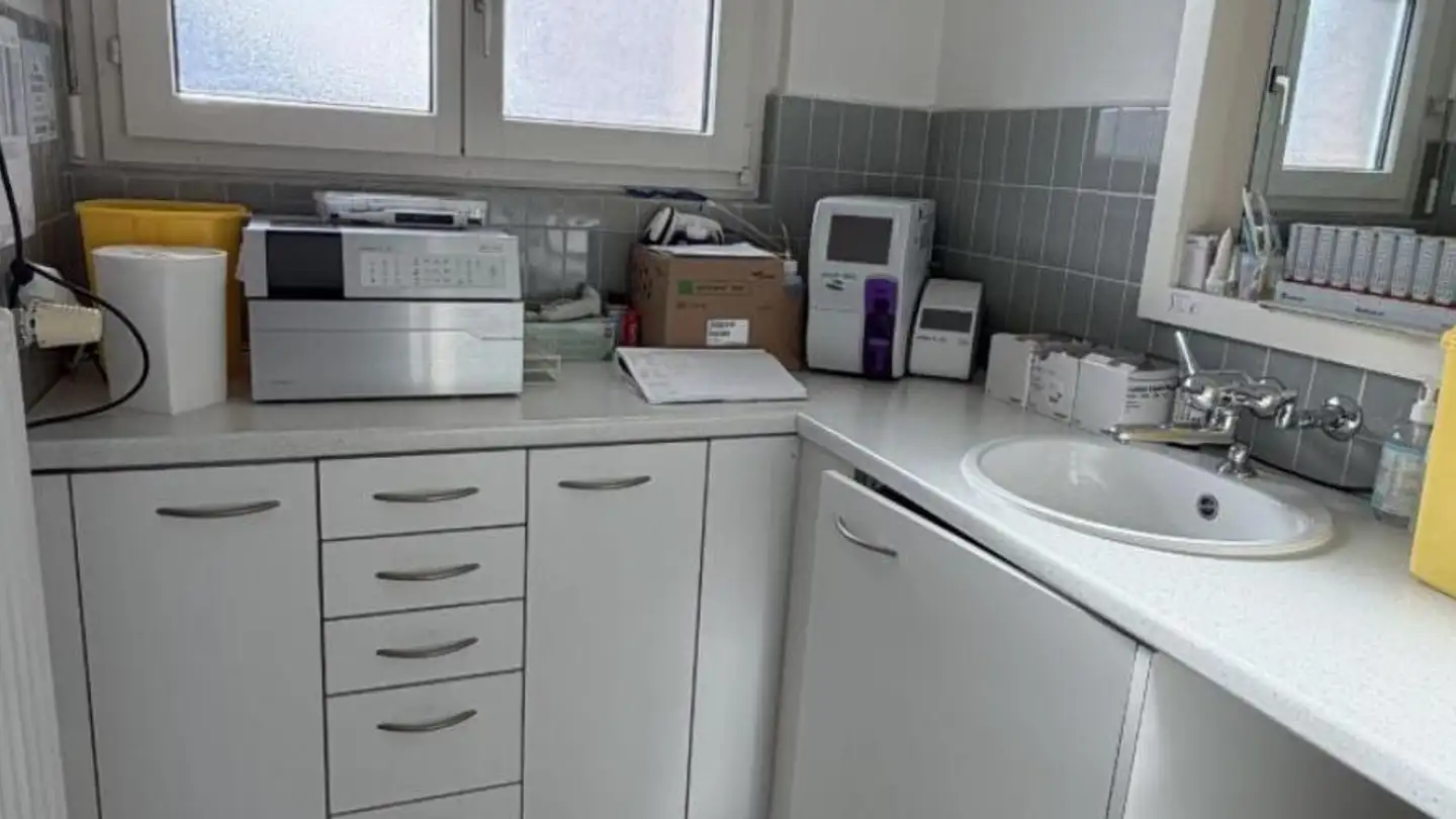 Gewerbe mieten - Place Saint-Louis 7, 1110 Morges - Foto 4