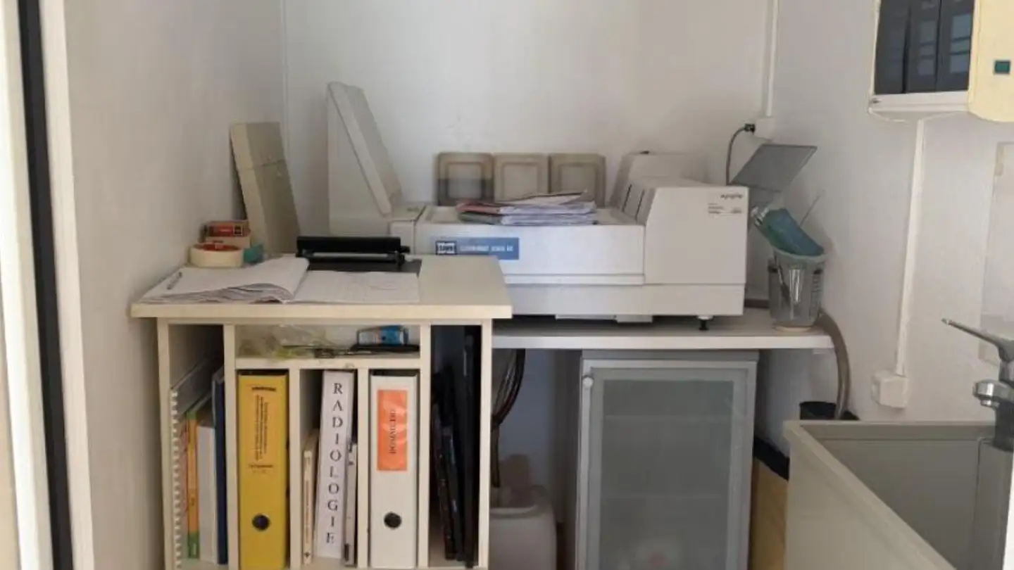 Gewerbe mieten - Place Saint-Louis 7, 1110 Morges - Foto 3