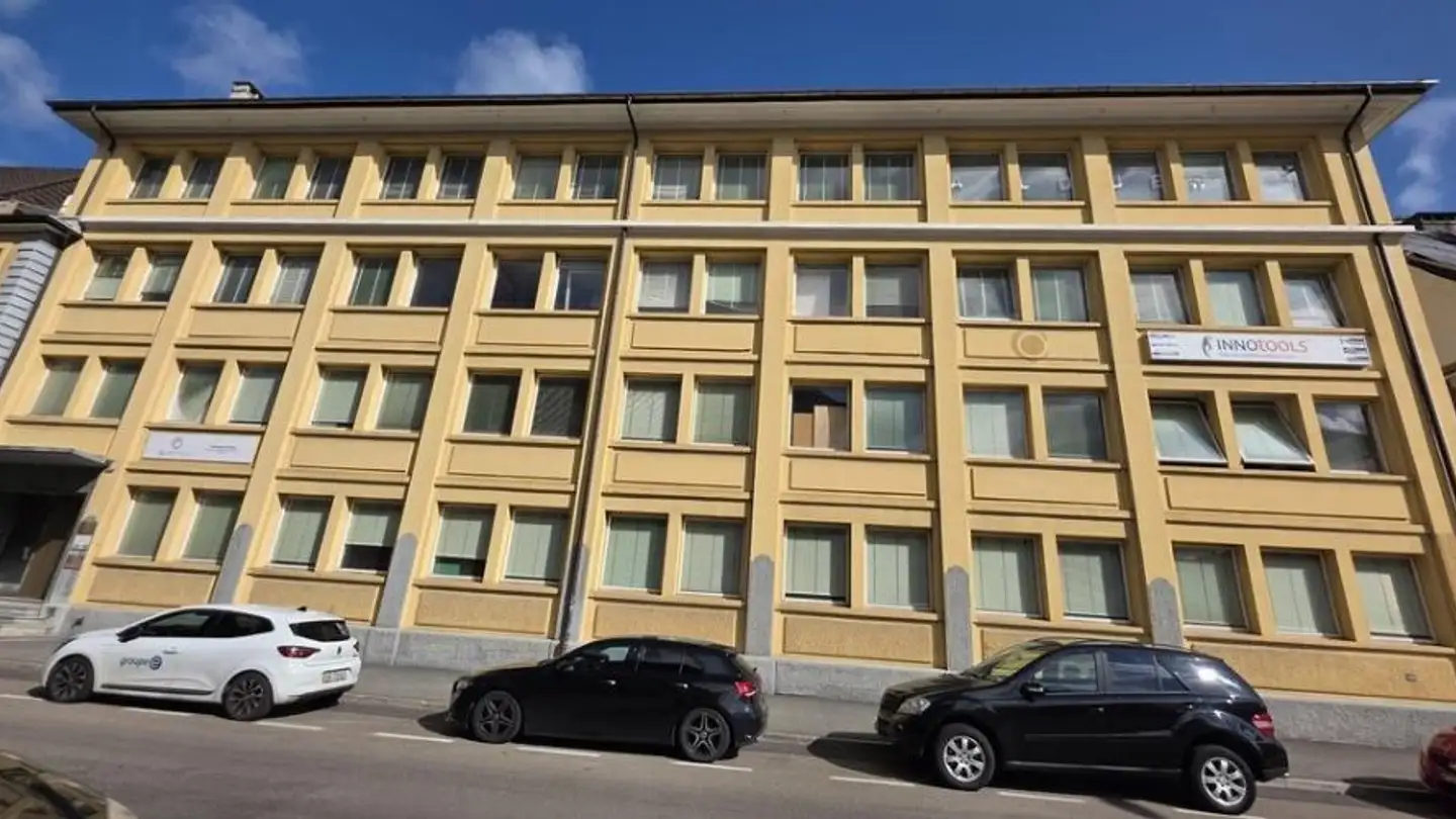 Commercial à louer - Rue des Billodes 26, 2400 Le Locle - Photo 4