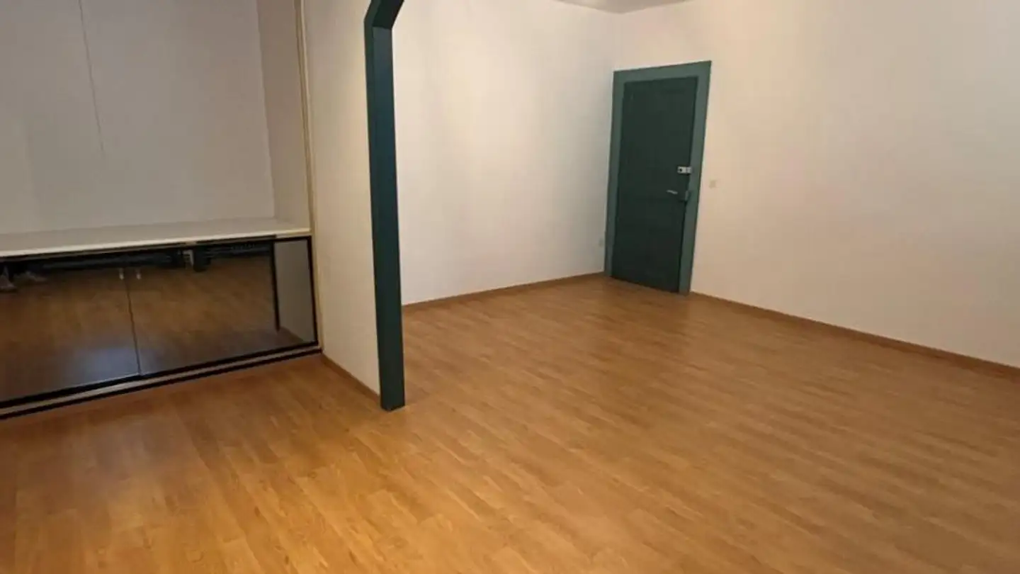 Commercial à louer - Rue des Billodes 26, 2400 Le Locle - Photo 2