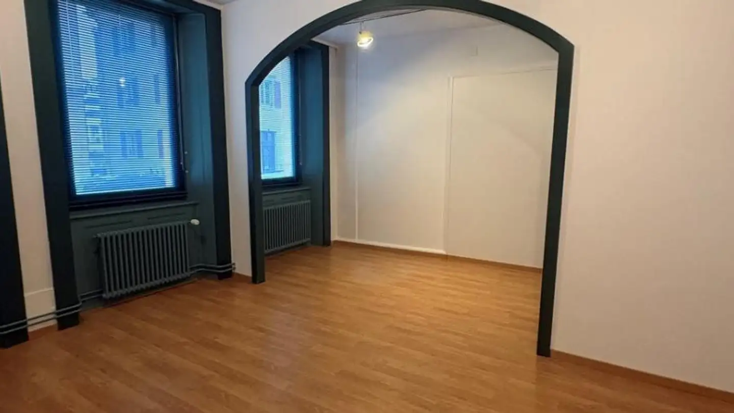Gewerbe mieten - Rue des Billodes 26, 2400 Le Locle