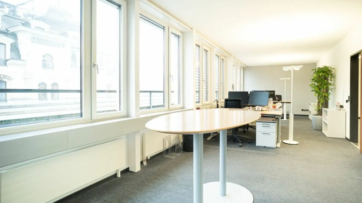 Office space for rent - Zentralstrasse 7, 6003 Luzern - Photo 2