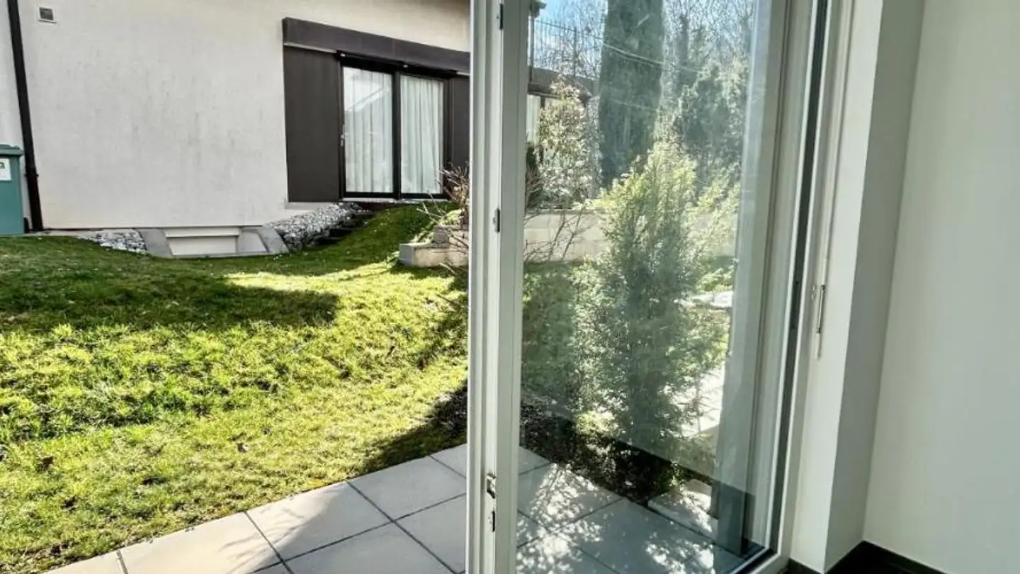 Commercial for rent - Route De La Gare 10b, 1131 Tolochenaz - Photo 4