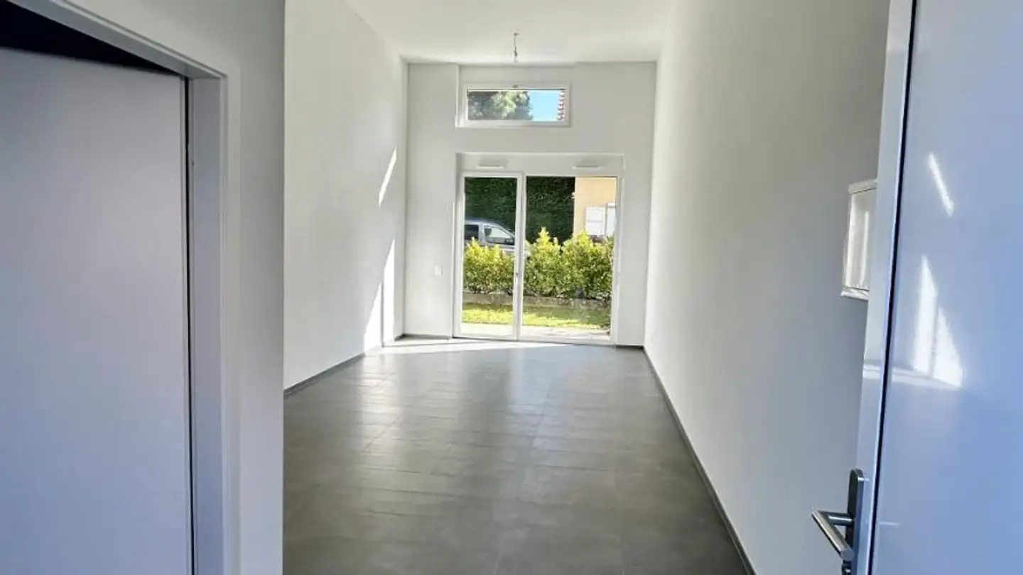 Commerciale in affitto - Route De La Gare 10a, 1131 Tolochenaz - Foto 4