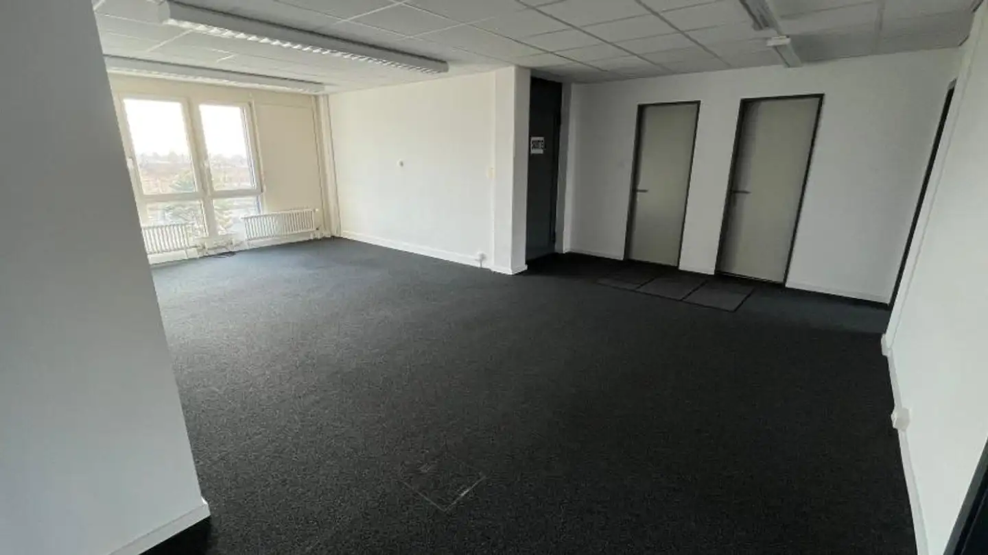 Office space for rent - Rue Des Remparts 19, 1400 Yverdon-les-Bains