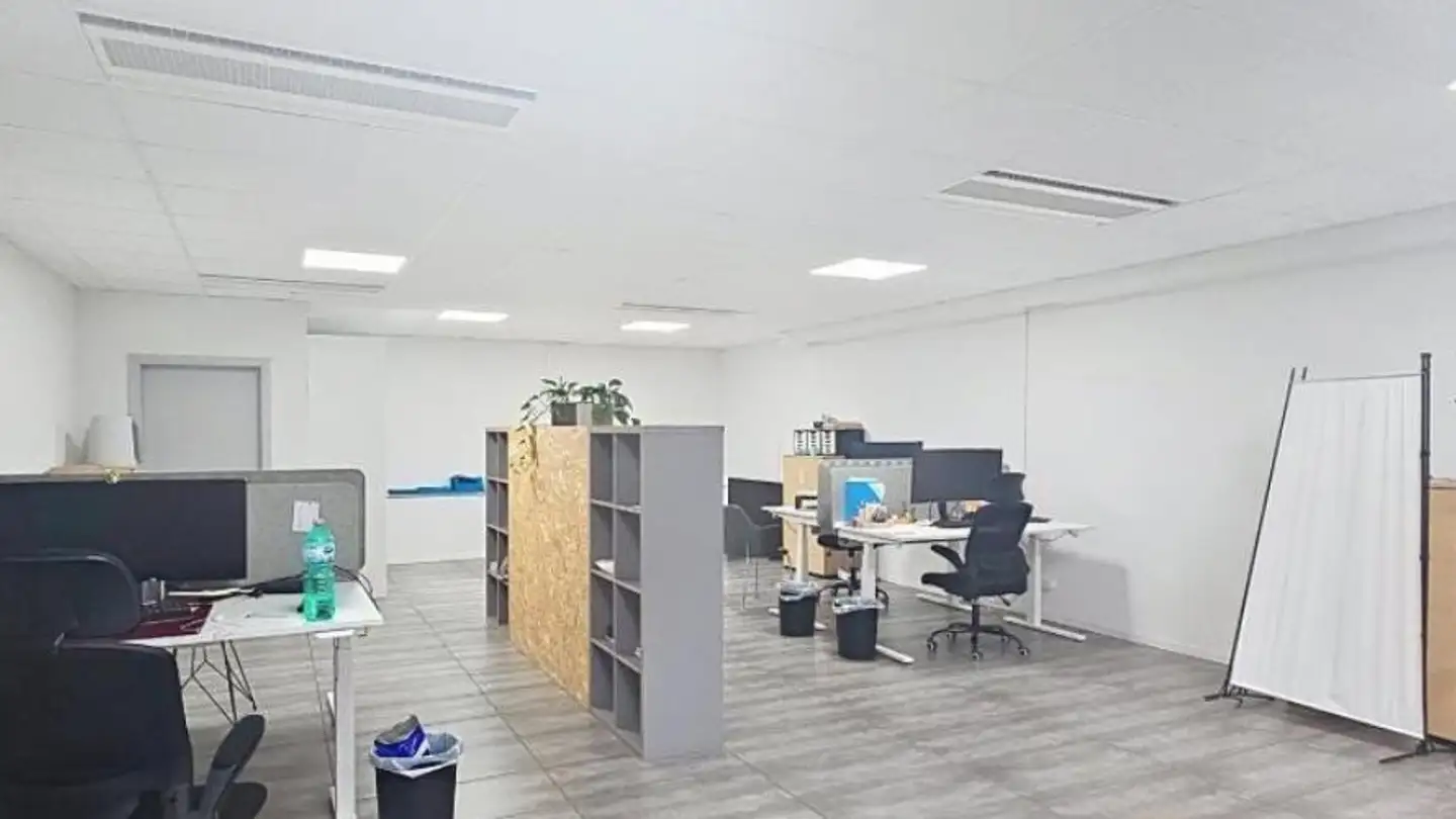 Commercial for rent - Route De Lausanne 10, 1400 Yverdon-les-Bains - Photo 4