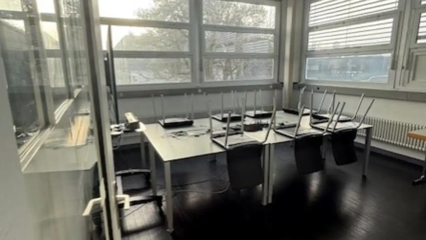 Commercial à louer - Rue Saint-Georges 6, 2800 Delémont - Photo 2