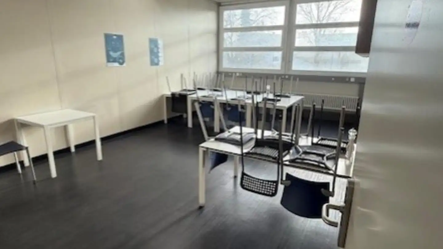 Bureau à louer - Rue Saint-Georges 6, 2800 Delémont - Photo 2