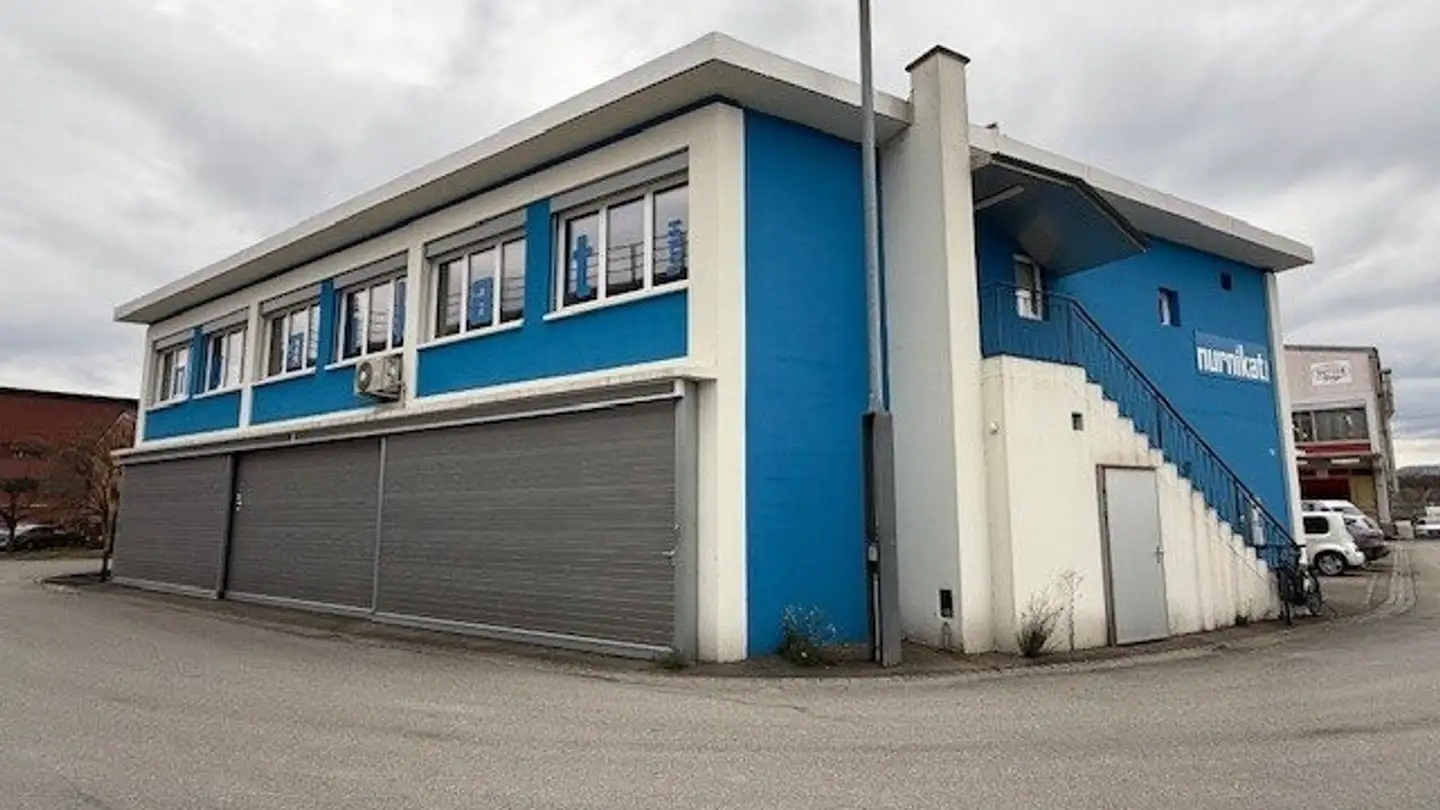 Gewerbe mieten - Frankfurt-Strasse 76, 4142 Münchenstein