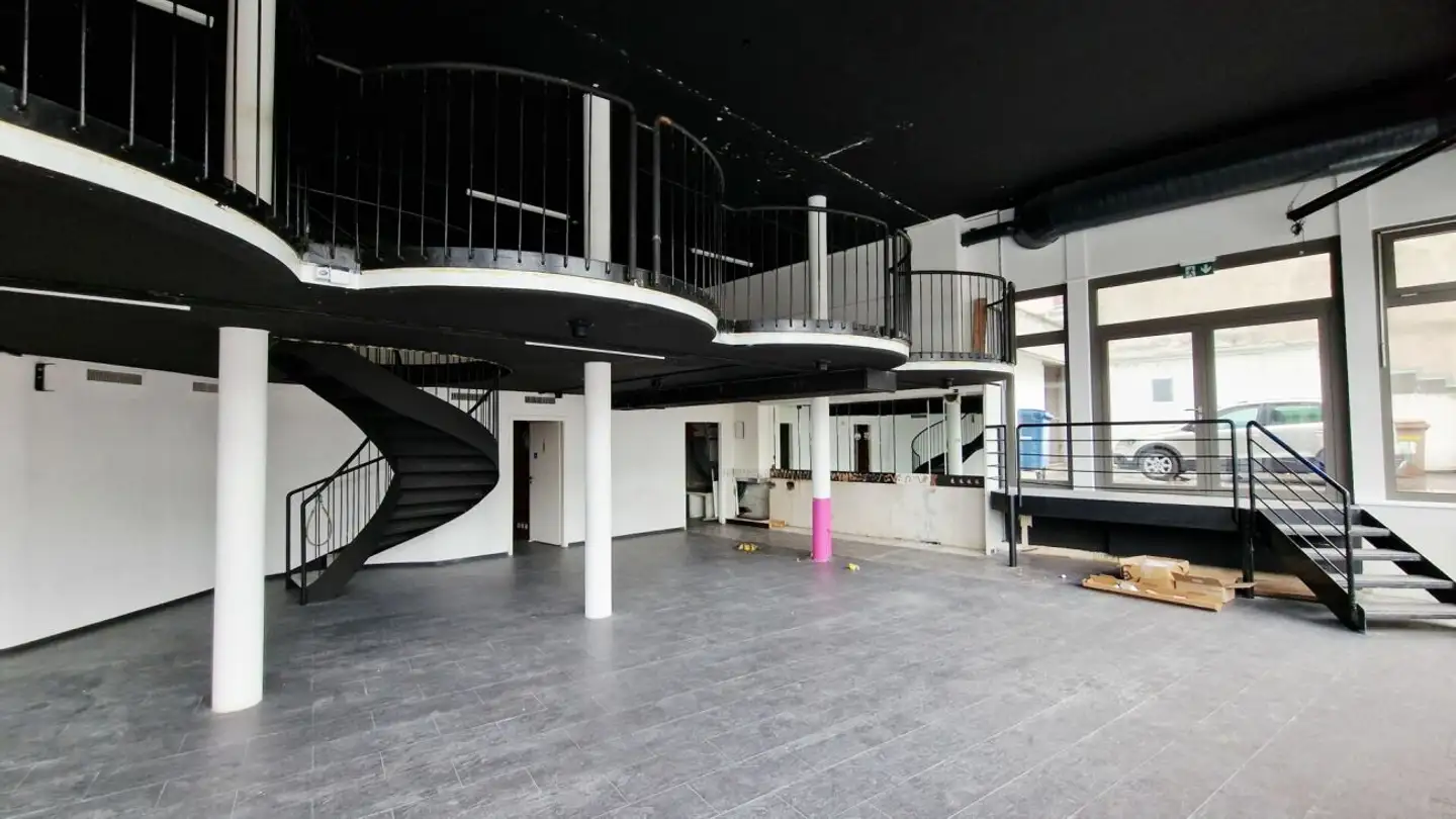 Commercial for rent - 1004 Lausanne