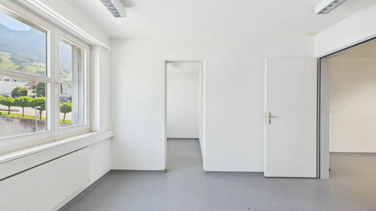 Commercial for rent - Steistegstrasse 3, 6430 Schwyz - Photo 4