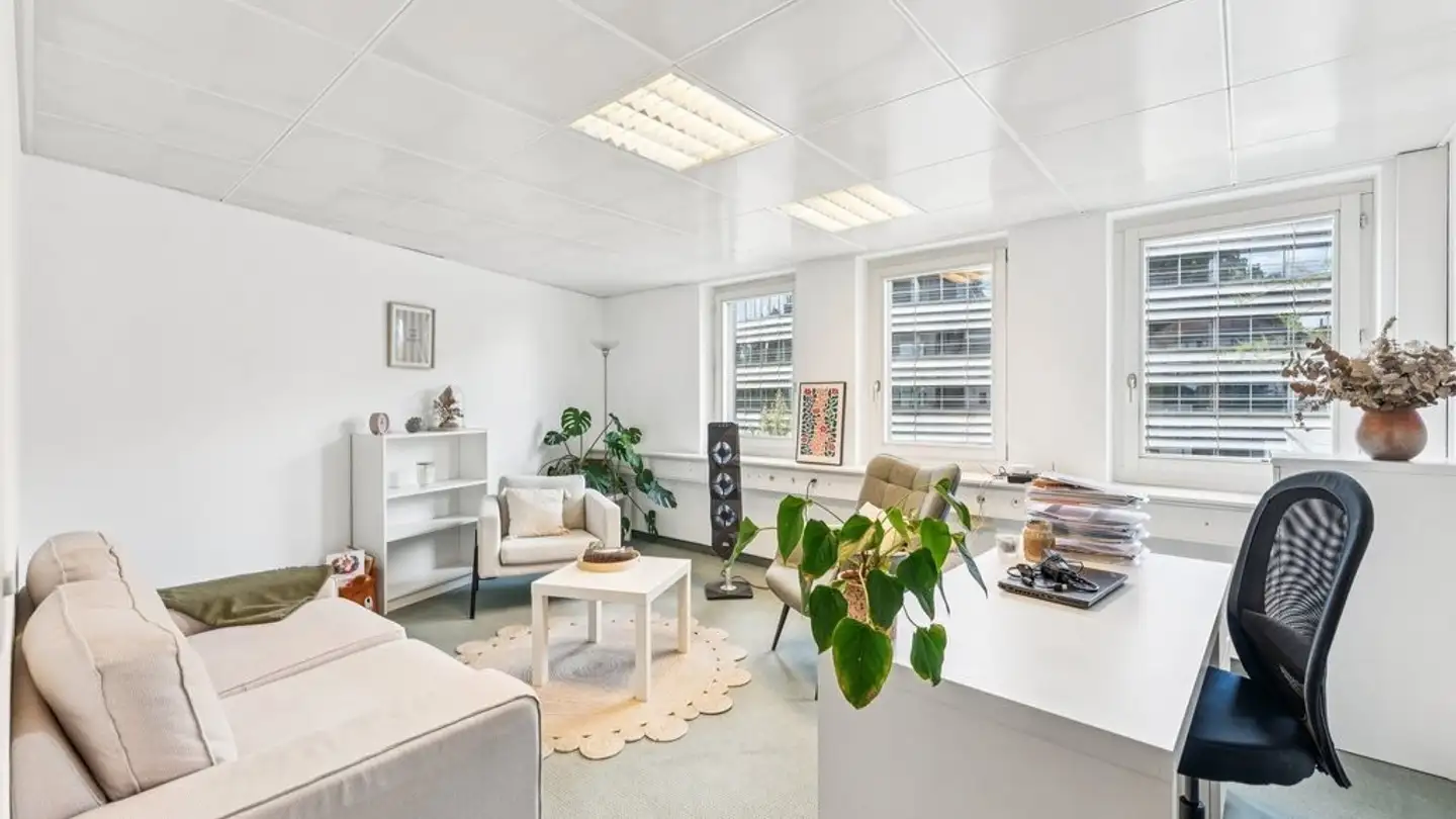 Office space for rent - Route Du Jura 12a, 1700 Fribourg - Photo 2