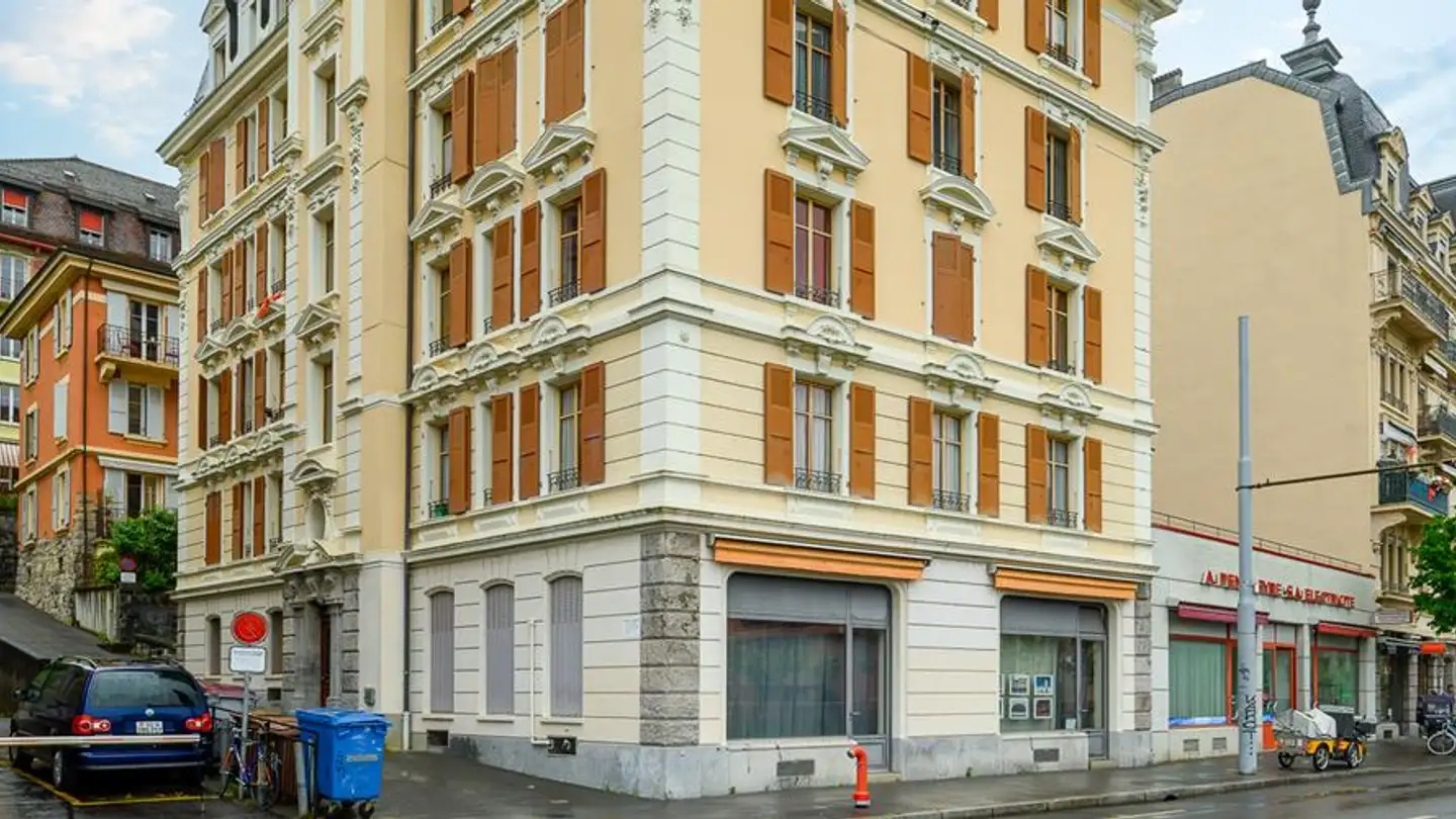 Commercial à louer - Avenue D'echallens 30, 1004 Lausanne