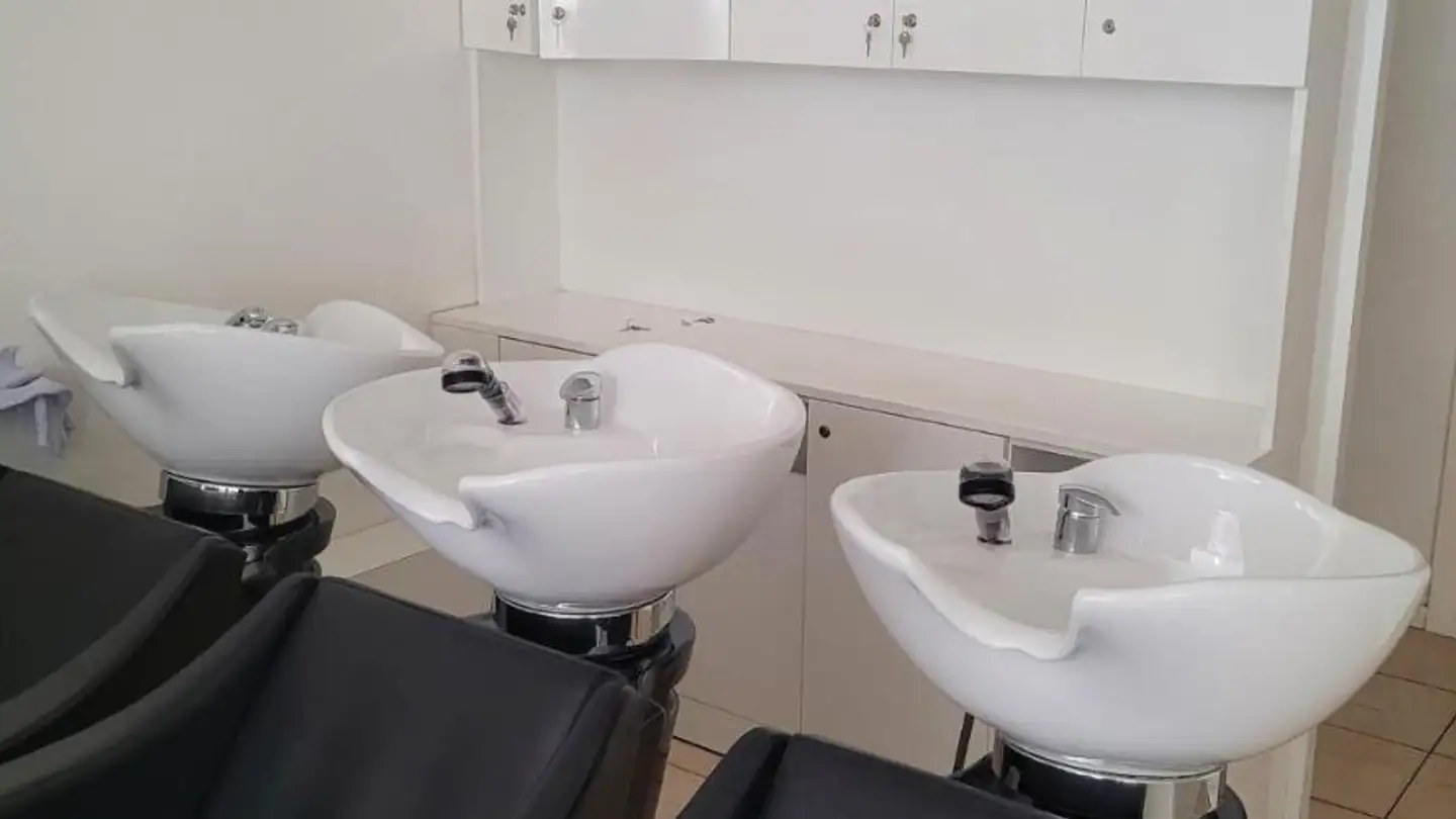 Shop for rent - Rue Des Pâquis 4, 1201 Genève - Photo 2