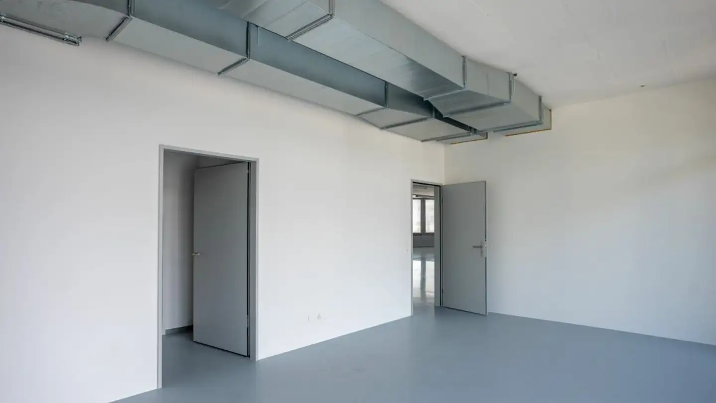 Commercial à louer - Zürichstrasse 72, 8306 Brüttisellen - Photo 3