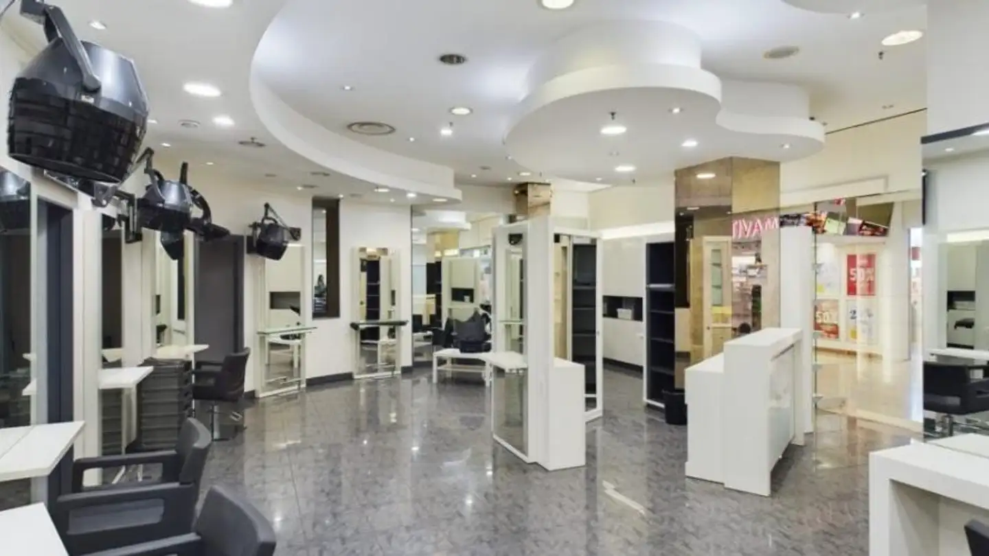 Shop for rent - Chemin Du Croset 1, 1024 Ecublens VD