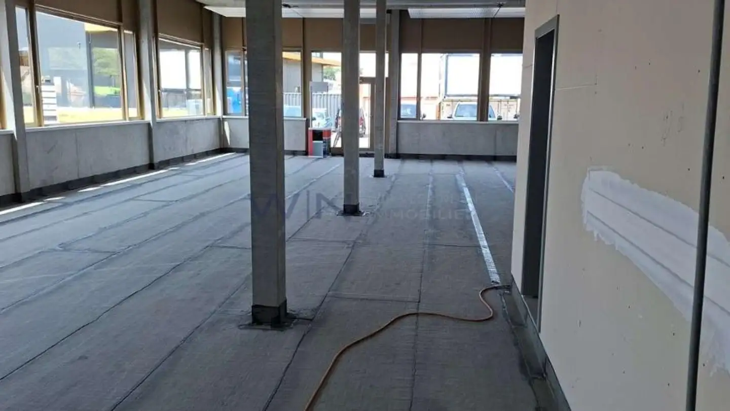 Bürofläche mieten - 1566 St-Aubin FR - Foto 2