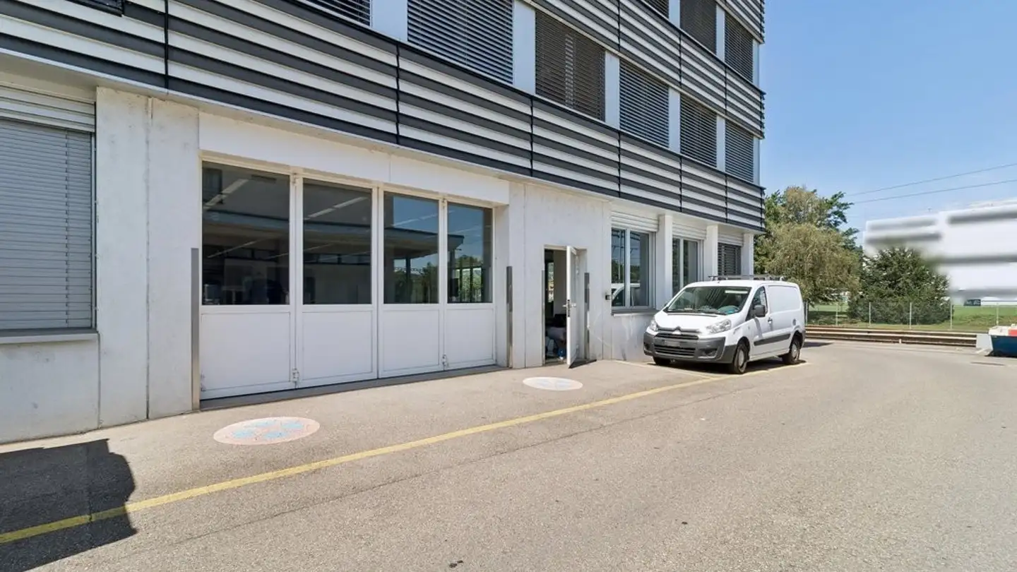 Commercial à louer - Zürcherstrasse 113, 8952 Schlieren - Photo 2