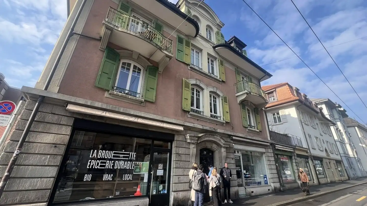 Gewerbe mieten - Avenue D'echallens 79, 1004 Lausanne