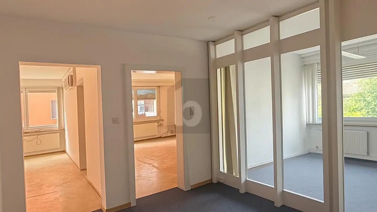 Bureau à louer - 2800 Delémont - Photo 4