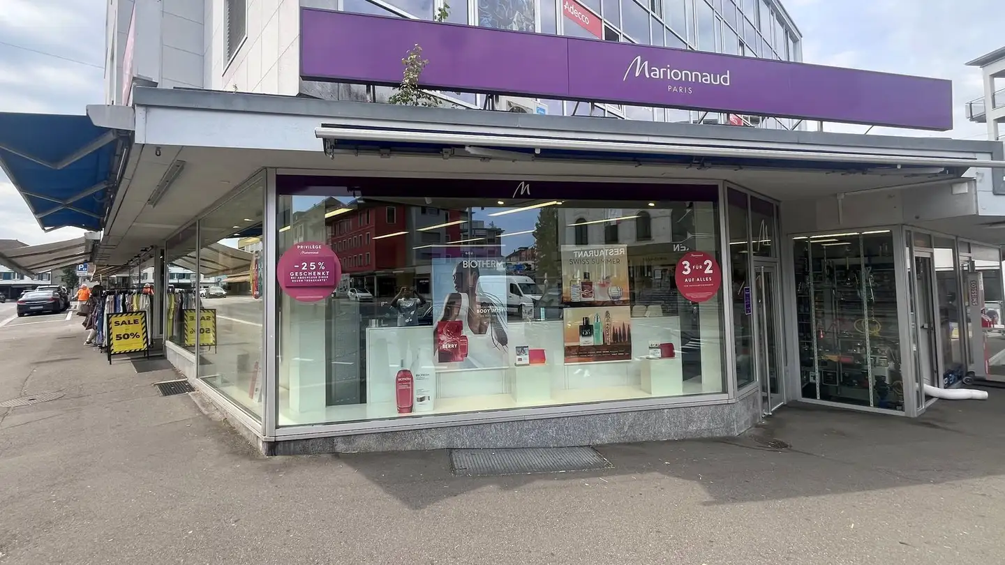Commercial for rent - Zentralstrasse 21, 5610 Wohlen AG