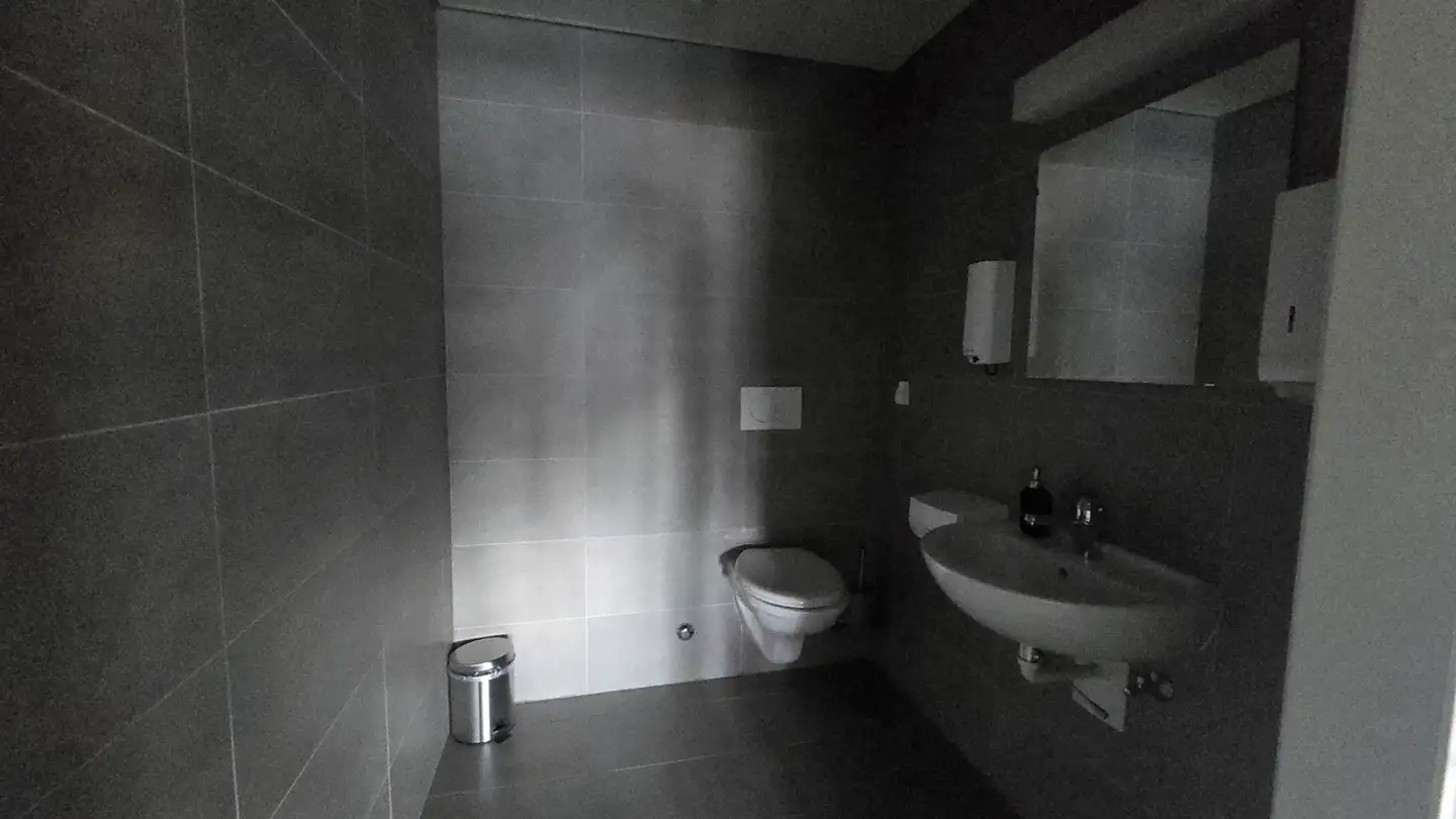 Spazio ufficio in affitto - Chemin De Budron, 1052 Le Mont-sur-Lausanne - Foto 4