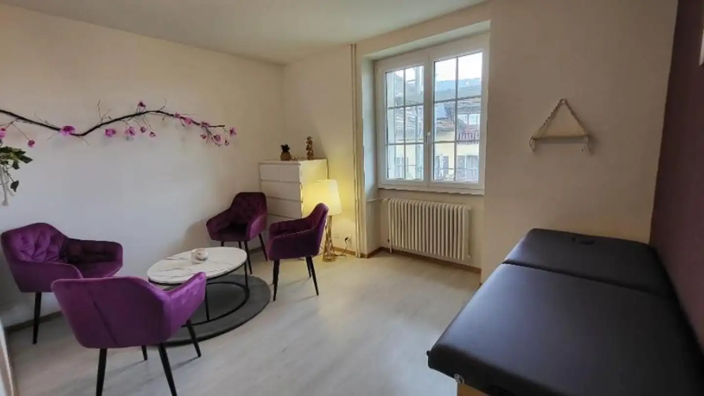 Commerciale in affitto - Grand-Rue 3, 1262 Eysins