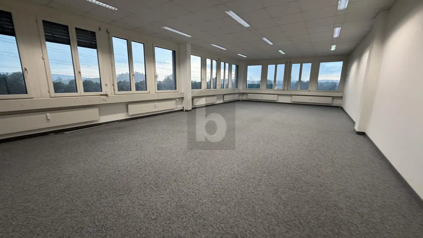Bürofläche mieten - 6343 Rotkreuz