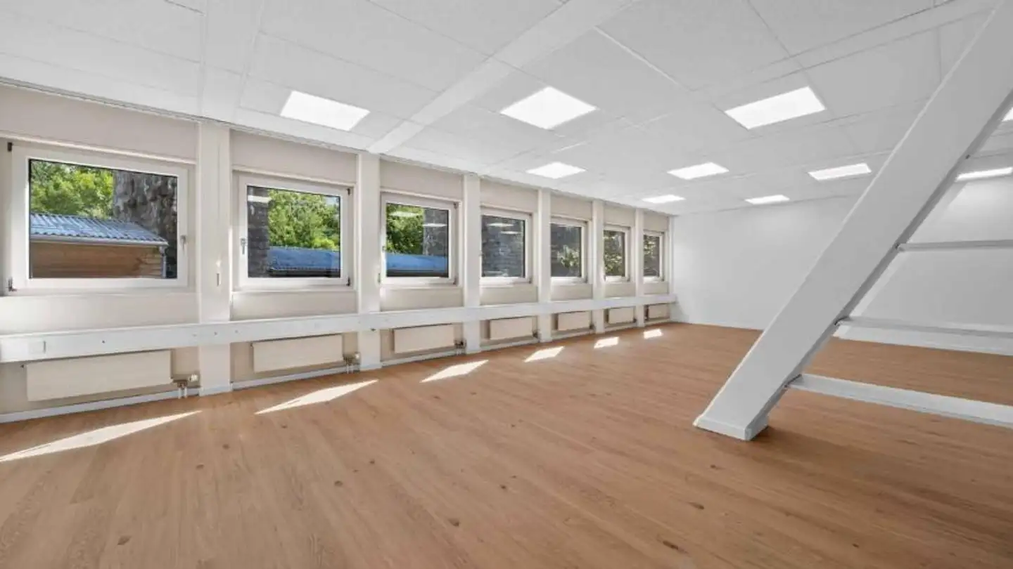 Office space for rent - Avenue De Lavaux 101, 1009 Pully - Photo 2