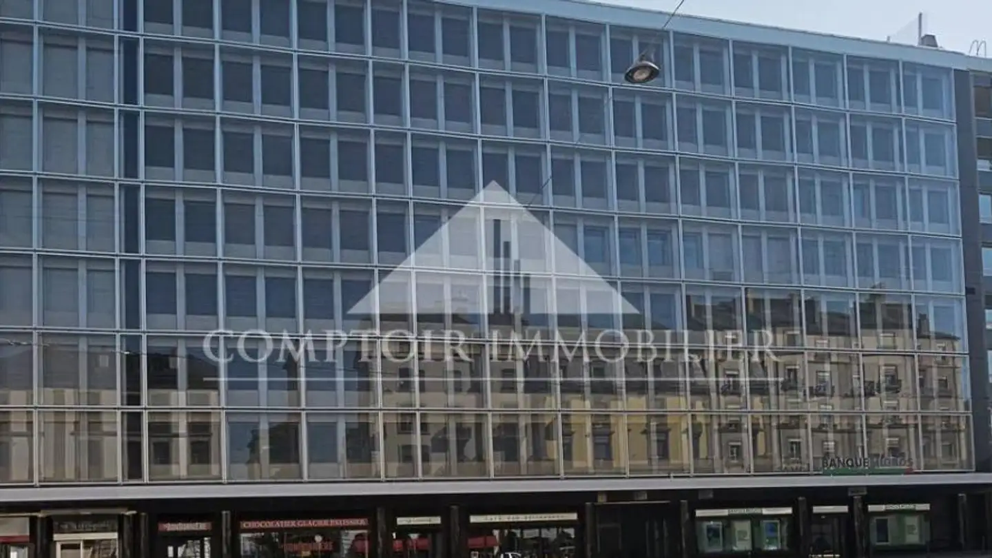 Commercial à louer - Rue Pierre- Fatio 15, 1204 Genève
