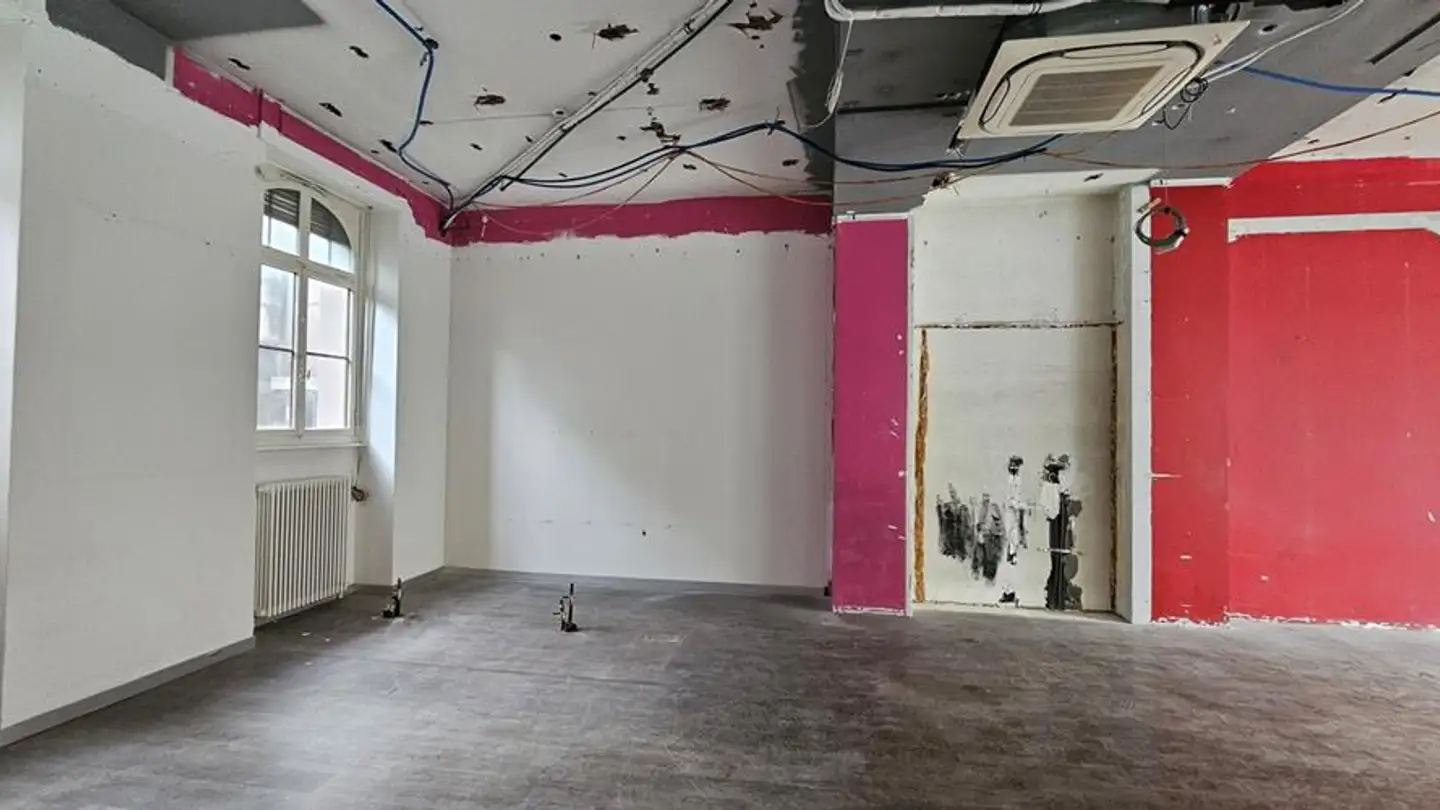 Commercial for rent - Avenue Général-Guisan 14, 3960 Sierre - Photo 3