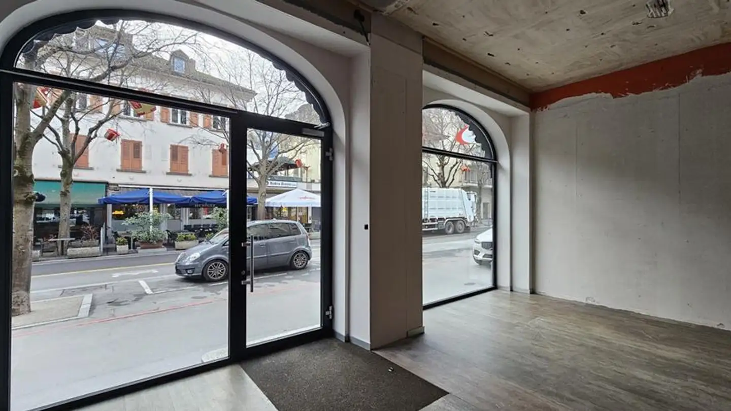 Commercial for rent - Avenue Général-Guisan 14, 3960 Sierre