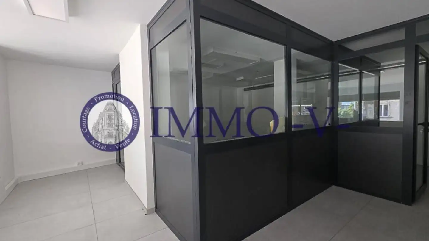 Commercial for rent - Rue De La Gare 4, 2206 Les Geneveys-sur-Coffrane - Photo 4