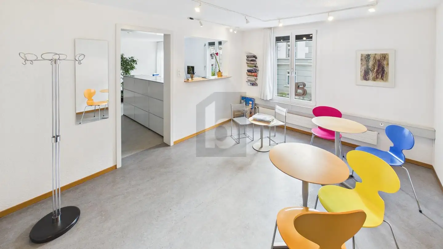 Office space for rent - 3400 Burgdorf