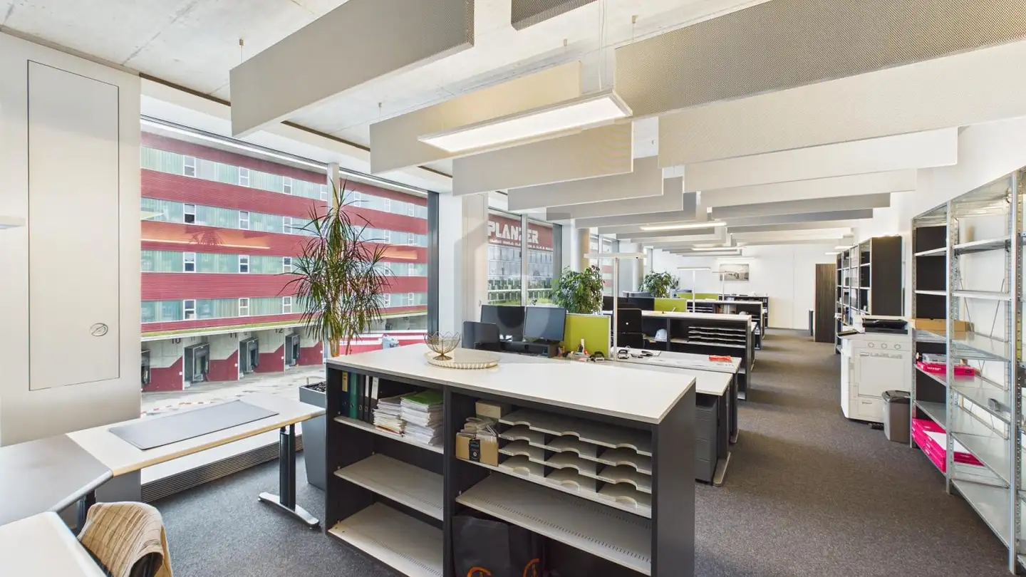 Office space for rent - 4133 Pratteln