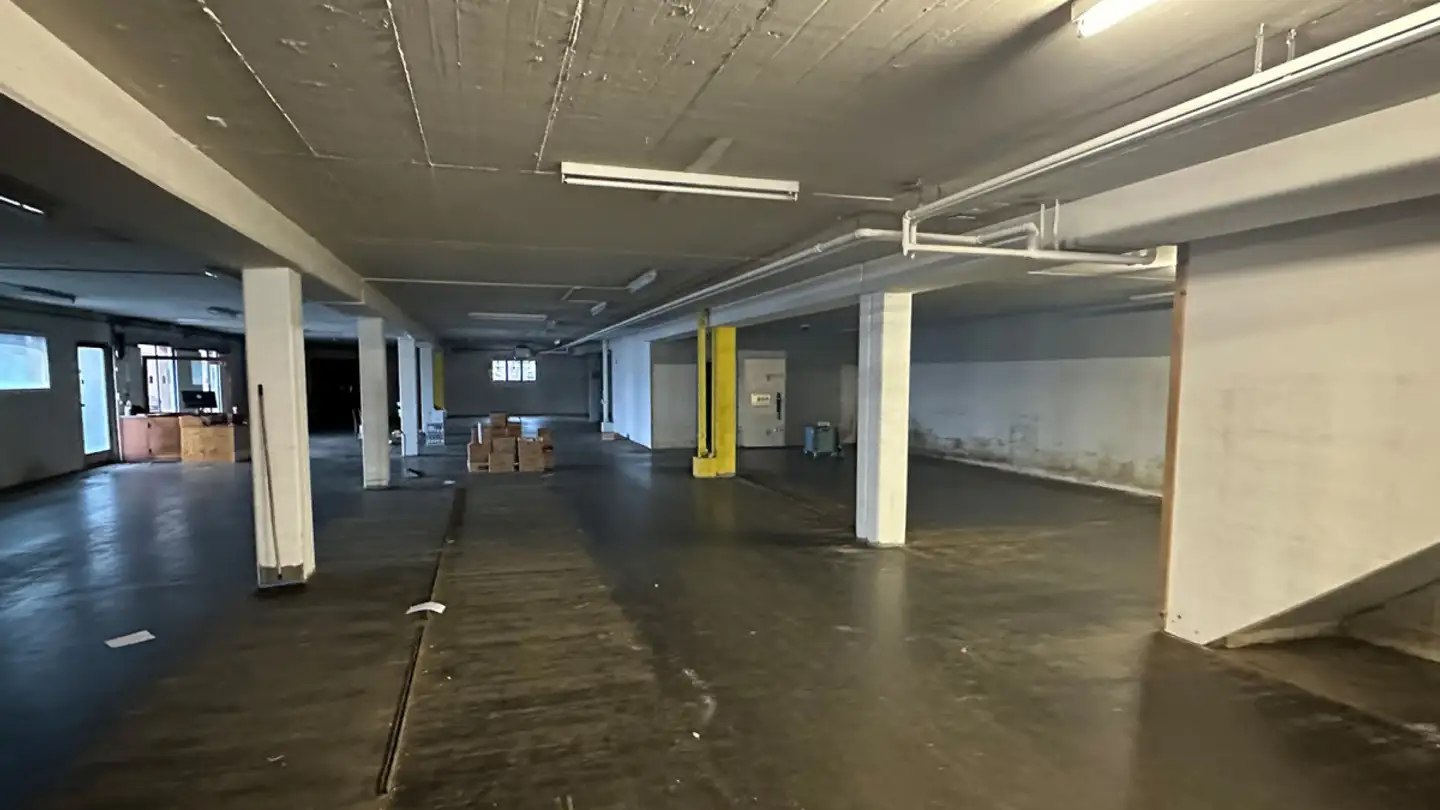 Commercial for rent - Alte Kappelerstrasse 21, 6340 Baar - Photo 2