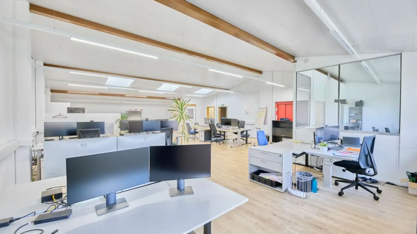 Bürofläche mieten - Aeschwuhrstrasse 15, 4665 Oftringen - Foto 4