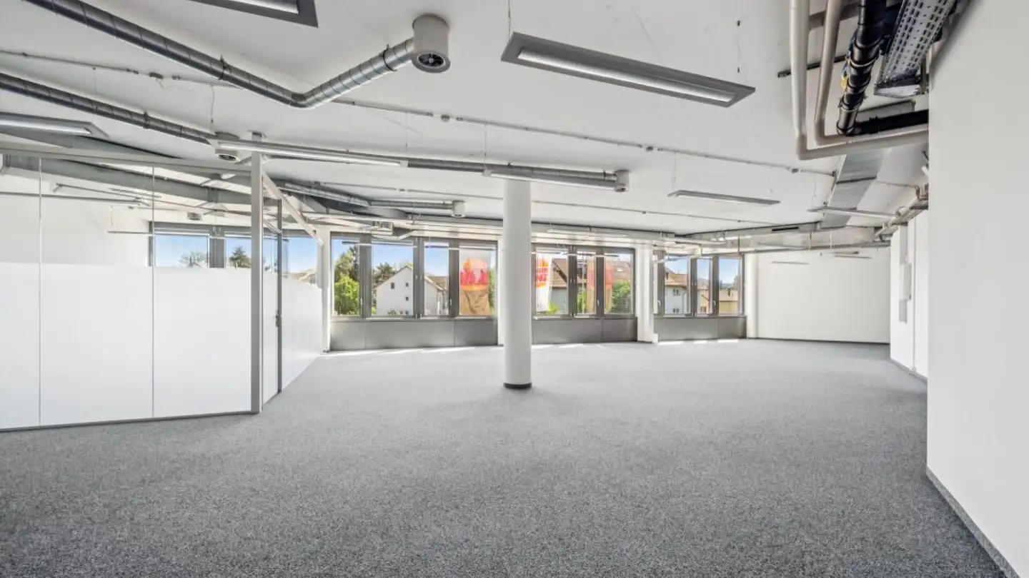 Office space for rent - 8305 Dietlikon - Photo 2