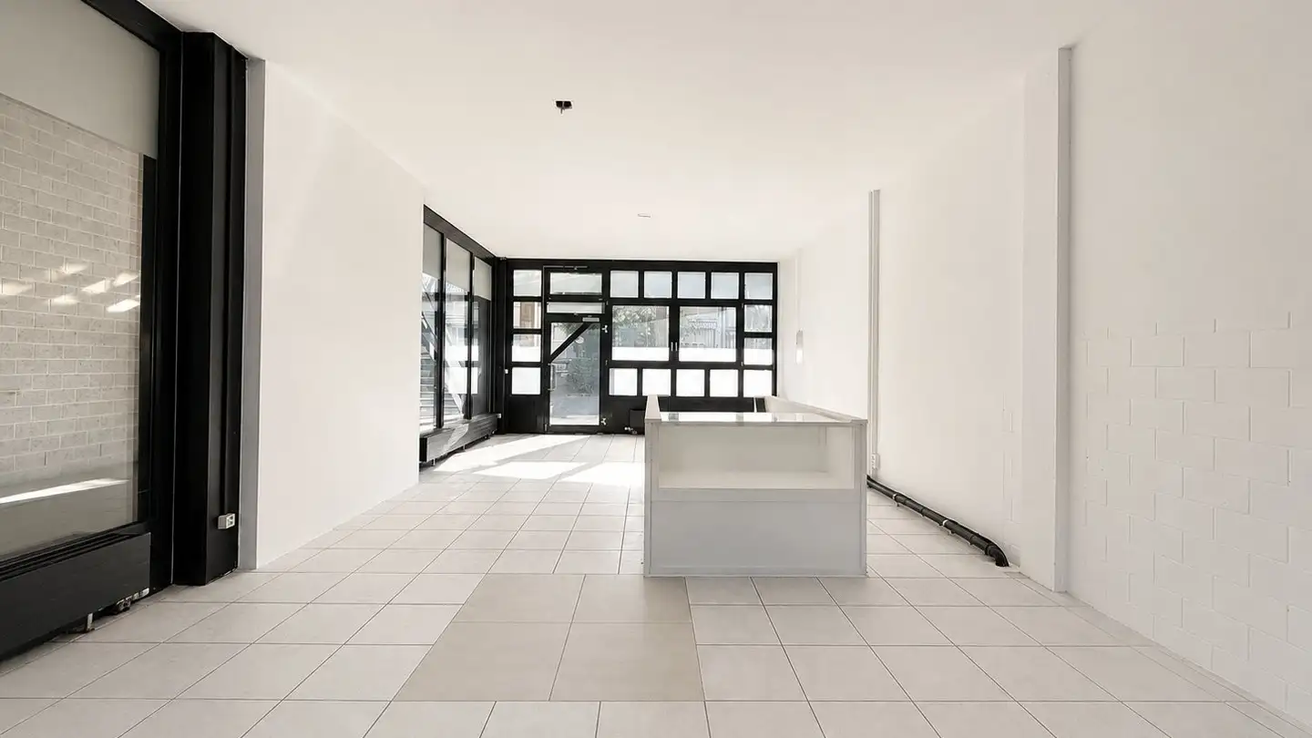 Shop for rent - Bahnhofstrasse 35, 2540 Grenchen