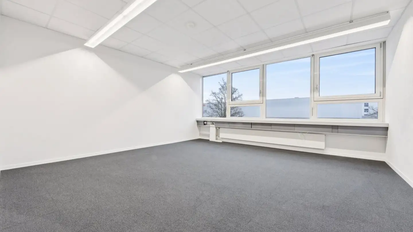 Office space for rent - Bahnstrasse 60, 8105 Regensdorf - Photo 4