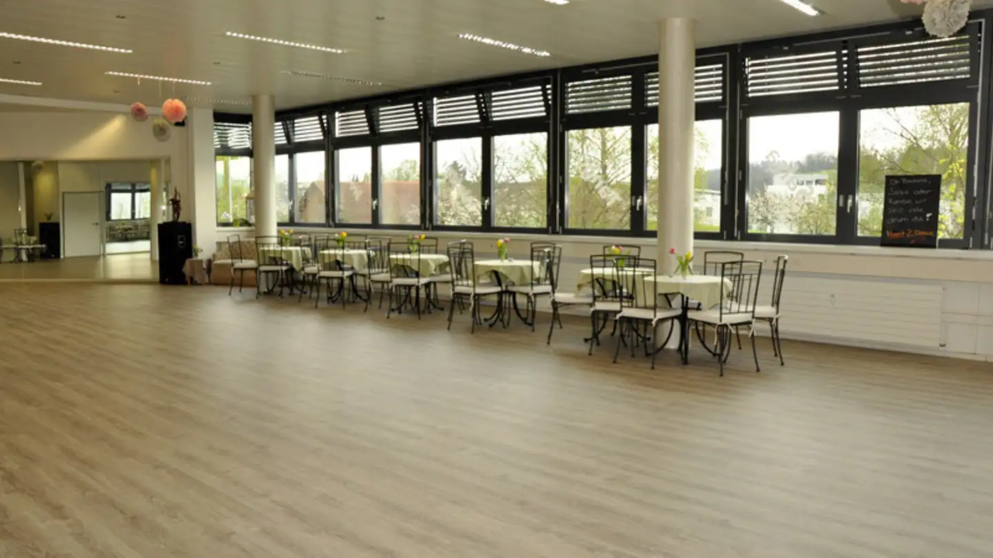 Office space for rent - Wehntalerstrasse 6, 8154 Oberglatt ZH - Photo 2