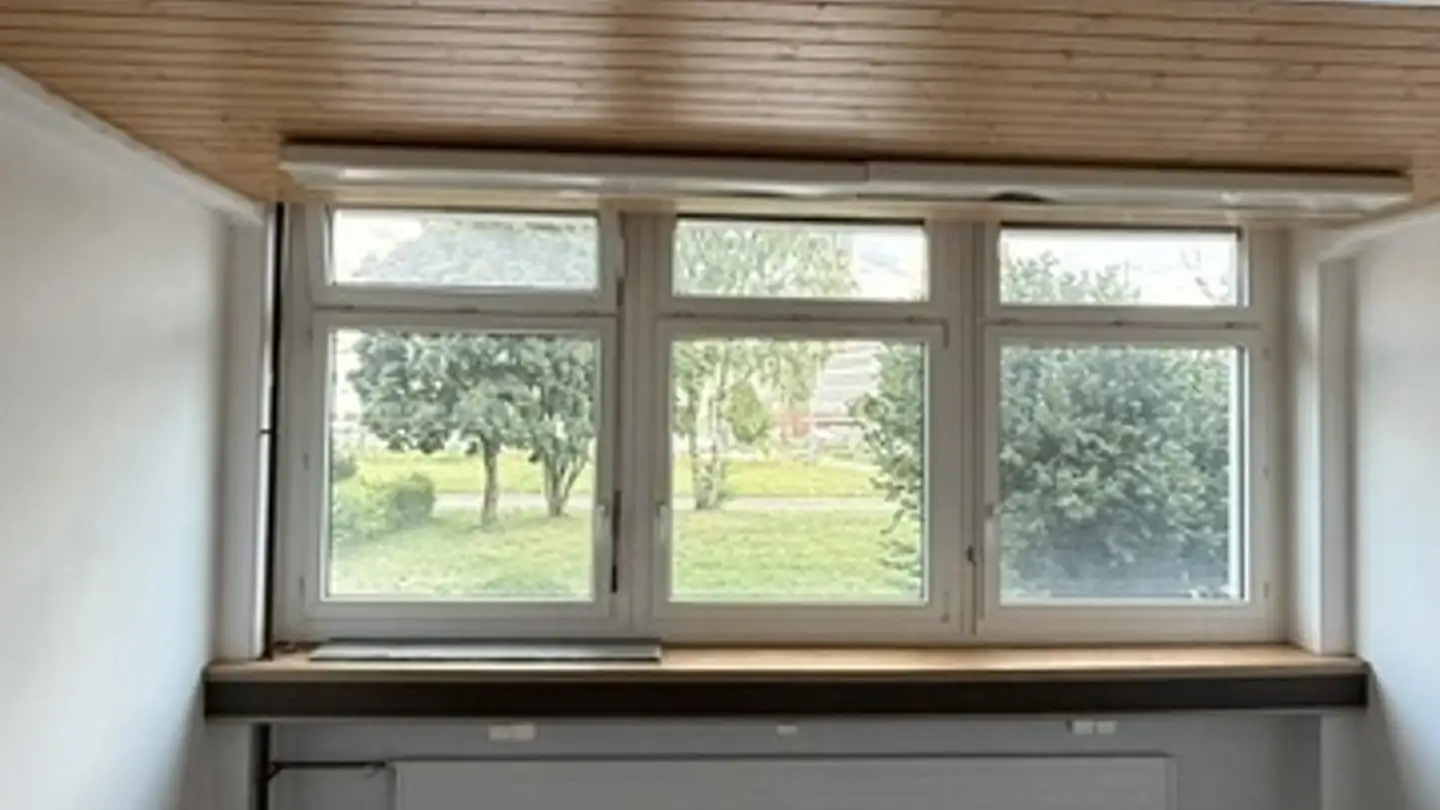 Office space for rent - Bahnstrasse 102, 8105 Regensdorf